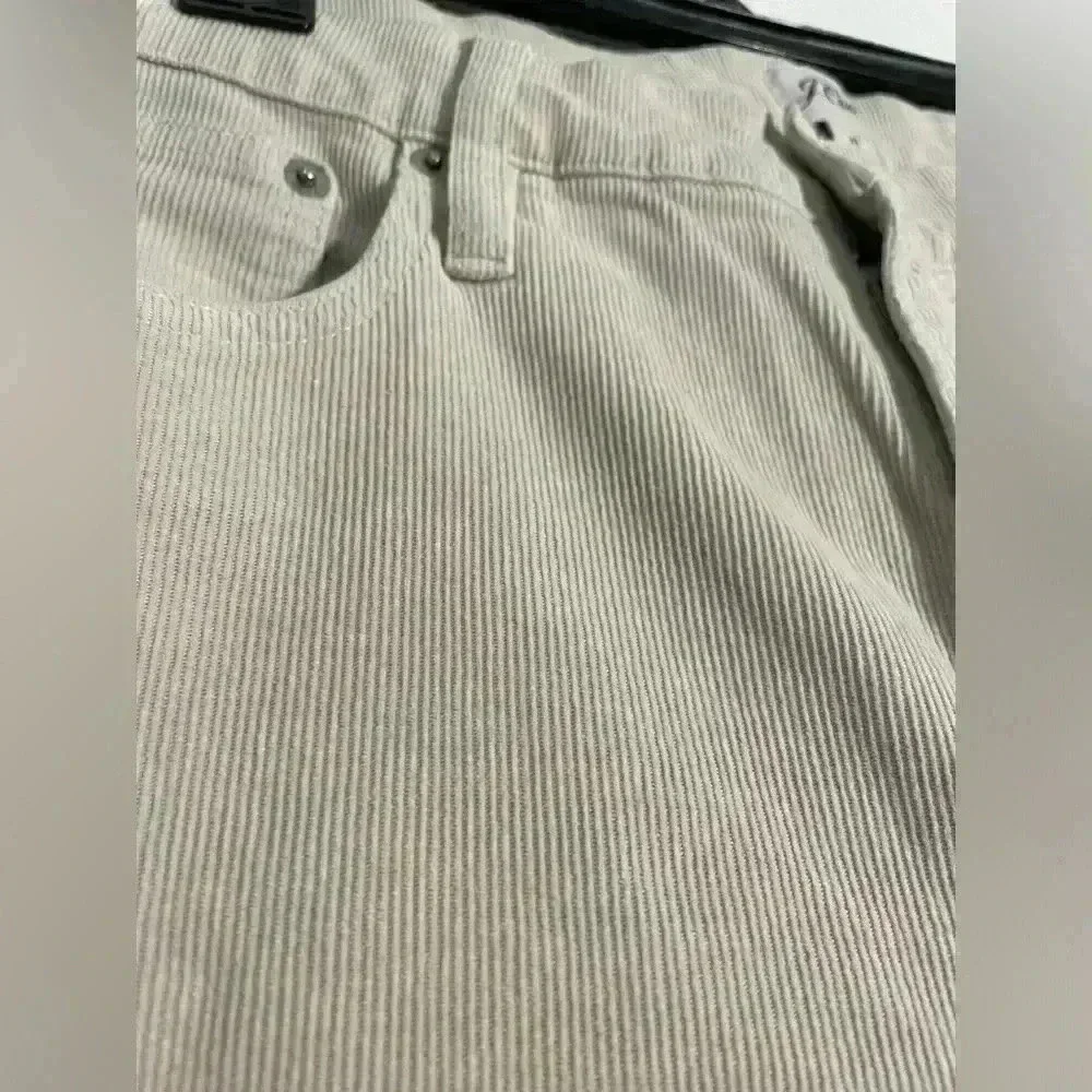 J CREW Khaki Vintage Straight Leg Corduroy Pants Womens Size 31